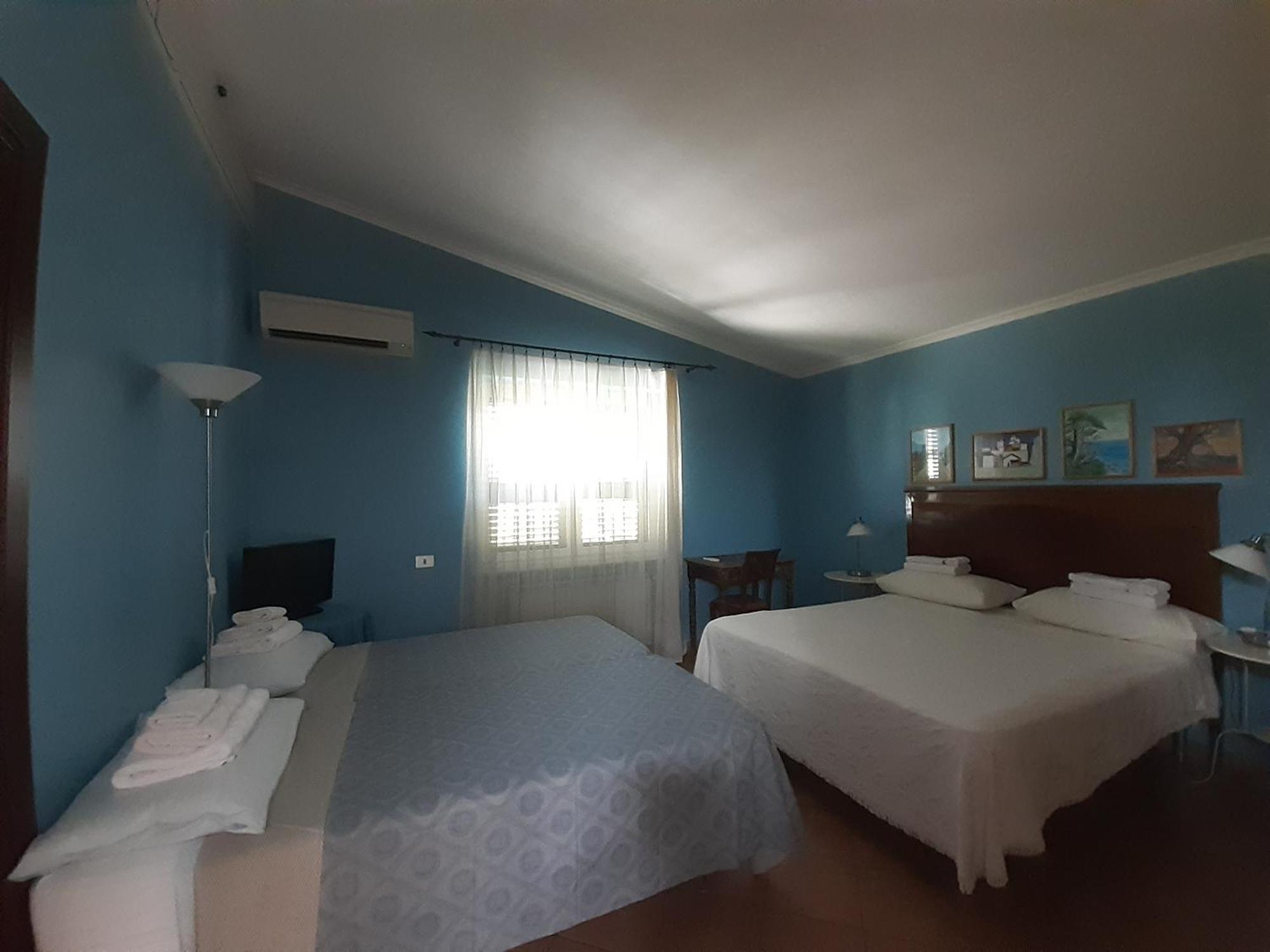 Fabiola B & B Marino Bagian luar foto