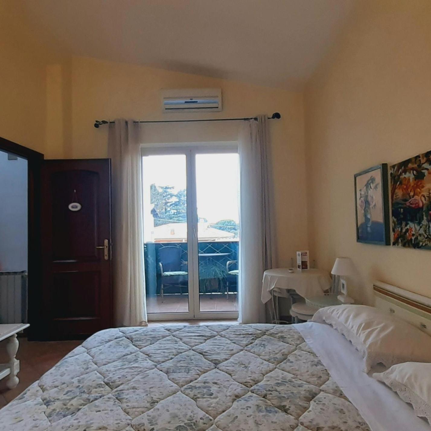 Fabiola B & B Marino Bagian luar foto